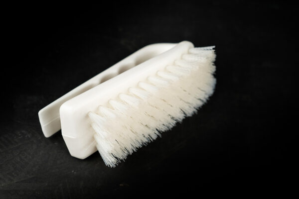6" Polyester Bake Pan Lip Brush - White
