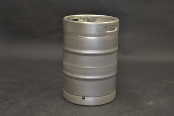 15.5 Gallon Keg With 2-Inch Single Pin Clamp, 2-Inch Cap, & Keg Gasket